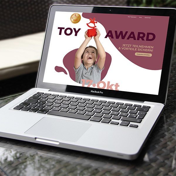 Die Startseite von ToyAward auf einem MacBook Pro